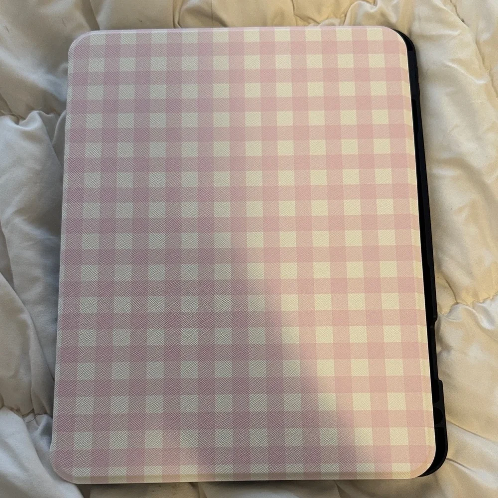 Casely Pink Plad iPad Pro 11” (m4) case